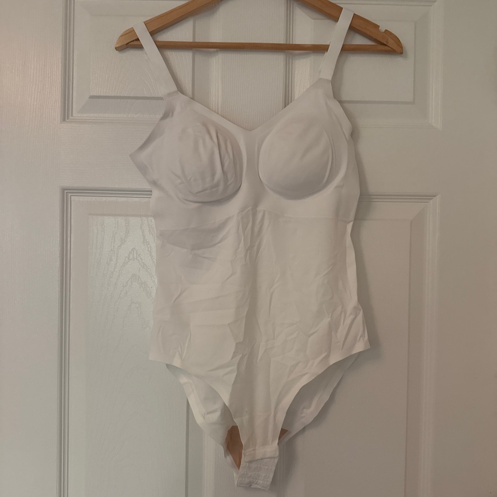 Knix LuxeLift White Bodysuit M+